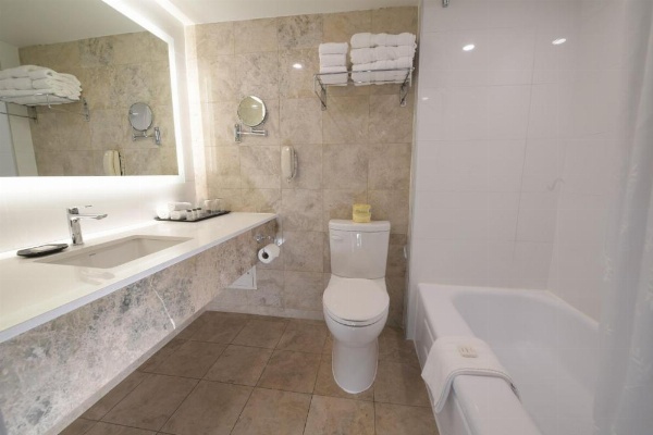 Sheraton Laval Hotel image 20